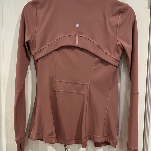 LULULEMON define jacket size 4 perfect condition - Picture 8 of 16
